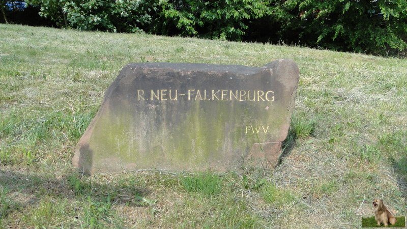 Ritterstein Nr. 045-2 R.Neu-Falkenburg.JPG - Ritterstein Nr.45 R.Neu-Falkenburg